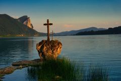 Der Kreuzstein im Mondsee