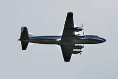 DC 6 von Red Bull Salzburg über Holzham