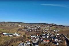 Flug mit Drohne über Furtpoint, Manning, Ottnang