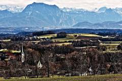 Blick über Bruckmühl zum Traunstein