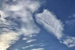 Ein paar Kunstwerke am Himmel
