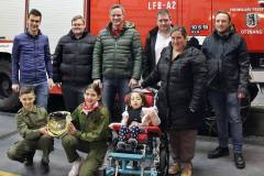 Feuerwehrjugend Ottnang spendet für Madeleine aus Thomasroith