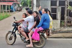 Familienausflug - Bei uns undenkbar, auf den Philippinen normaler Alltag