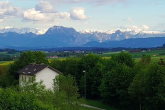 Bahnhof Holzleithen mit Totem- und Höllengebirge Bahnhof Holzleithen mit Totem- und Höllengebirge